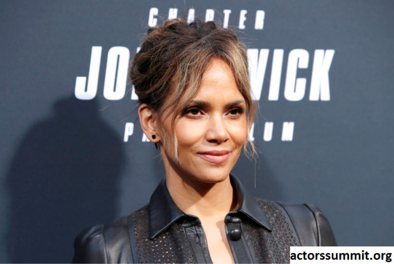 Halle Berry Aktris Amerika  Yang Berasal Dari Ohio